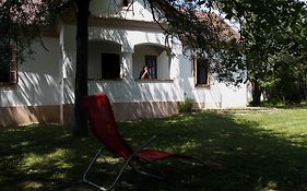 Alinda Apartman